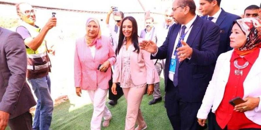 وزيرة التضامن الاجتماعي ومحافظ الإسكندرية يفتتحان مركز التأهيل الشامل لذوي الإعاقة بـ”برج العرب” - زاجل الإخباري