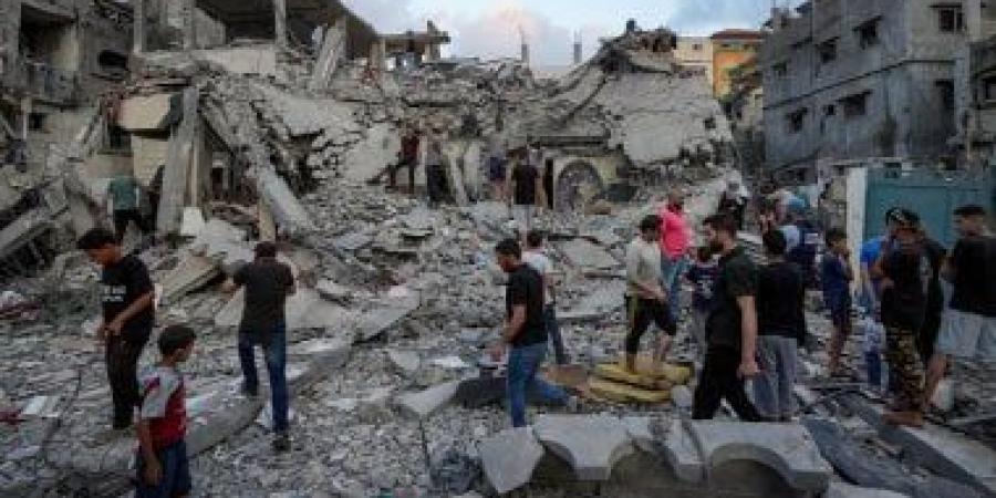 استشهاد 16 فلسطينيا جراء قصف الاحتلال لأحياء مدينة غزة - زاجل الإخباري