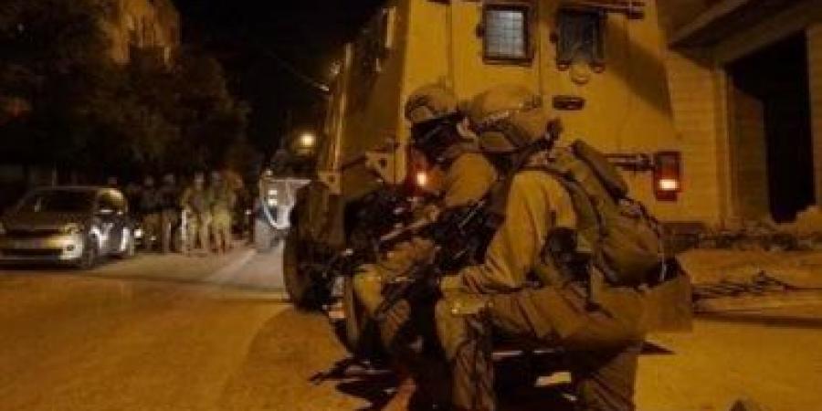 الصحة الفلسطينية: الاحتلال يقتل فلسطينيا بنابلس ويحتجز جثته - زاجل الإخباري
