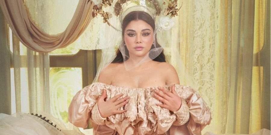 فنان شهير يوجّه رسالة إلى هيفاء وهبي... شاهدوا الصورة - زاجل الإخباري