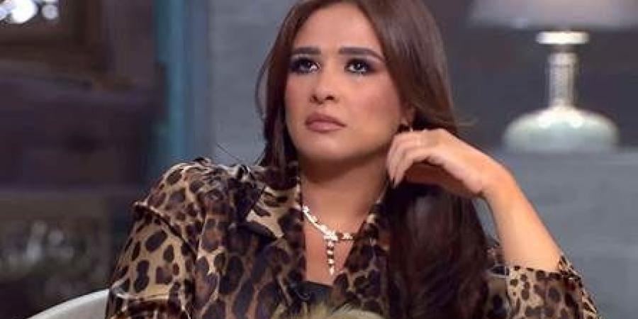 بعد أزمتها الأخيرة وإحالتها إلى مجلس تأديب... هل تخلّت ياسمين عبد العزيز عن هذه الممثلة؟ (فيديو) - زاجل الإخباري