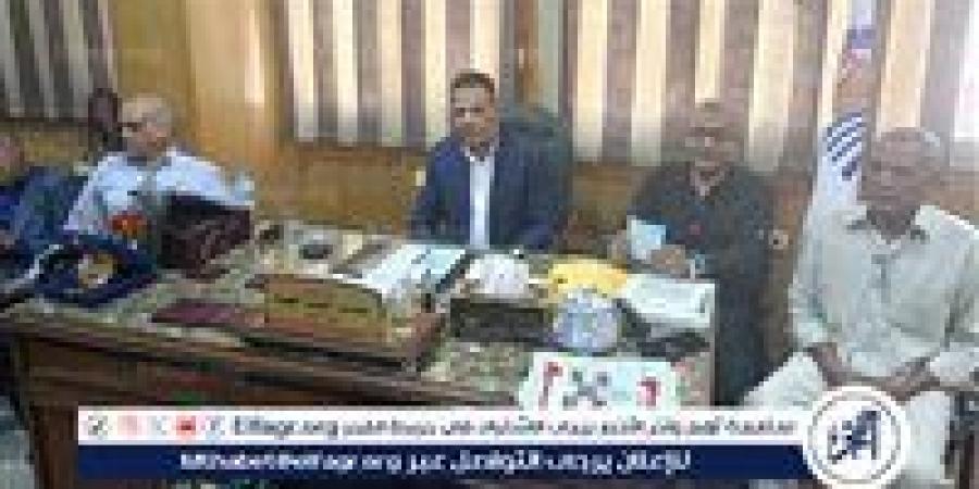 وكيل وزارة التضامن بقنا يبحث تفعيل التعاون مع الجمعيات الأهلية لتكامل الجهود - زاجل الإخباري