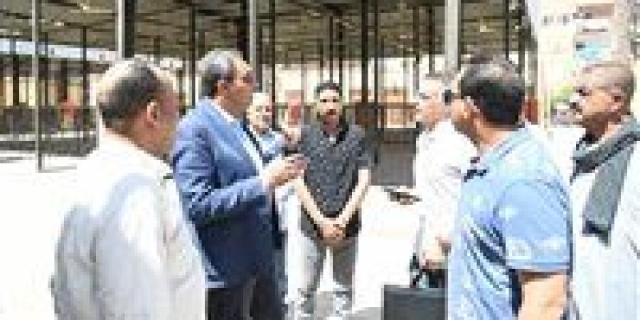 محافظ قنا: نقل الباعة الجائلين إلى السوق الحضاري ستستكمل خلال أسبوعين - زاجل الإخباري