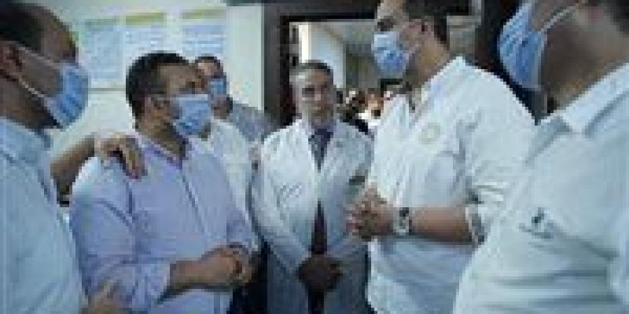 رئيس الرعاية الصحية يتفقد الأقسام بمستشفيي "حورس التخصصي" و"طيبة" لمتابعة كفاءة الخدمة الطبية - زاجل الإخباري