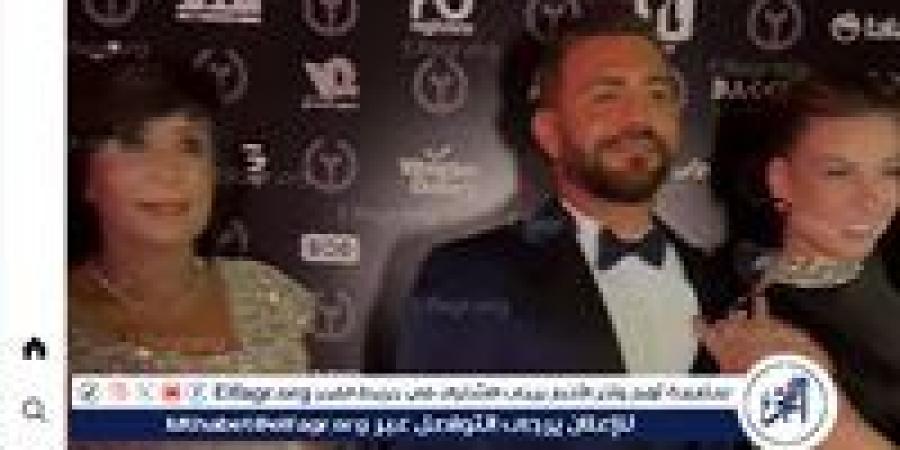إيوان يشعل السجادة الحمراء في مهرجان IADAFA 2025 ويواصل نجاحه مع "فوق فوق" - زاجل الإخباري