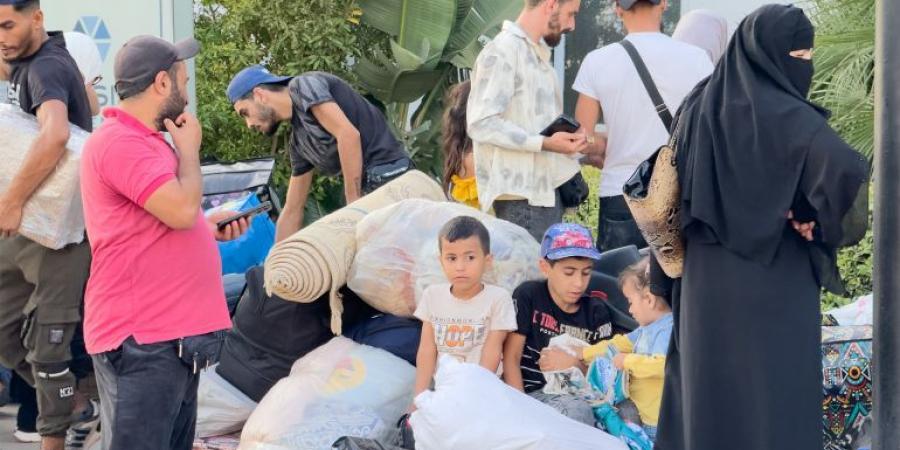 عادوا إلى وطنهم.. سوريون يطوون سنوات اللجوء في لبنان - زاجل الإخباري