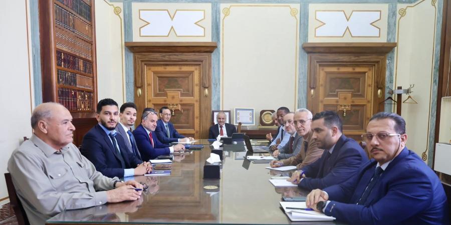 المركزي واقتصاد الدبيبة يتفقان على إطلاق منظومة تتبع السلع وتنظيم سوق الصرف - زاجل الإخباري