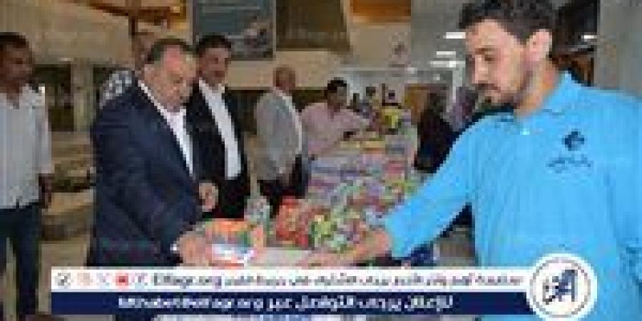 محافظ أسيوط يشهد احتفالية لتوزيع 300 حقيبة مدرسية للأسر الأولى بالرعاية - زاجل الإخباري