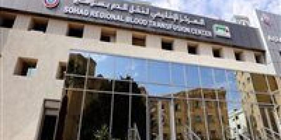 وزير الصحة يتلقى تقريرا يفيد بتنفيذ مرور ميداني على 37 مشروعًا صحيًا جاريًا بـ13 محافظة - زاجل الإخباري