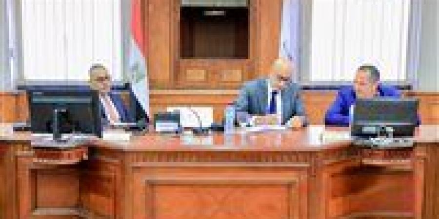 عبد اللطيف: الانتهاء من كافة أعمال الصيانة الشاملة والبسيطة بالمدارس نهاية الأسبوع الجاري - زاجل الإخباري