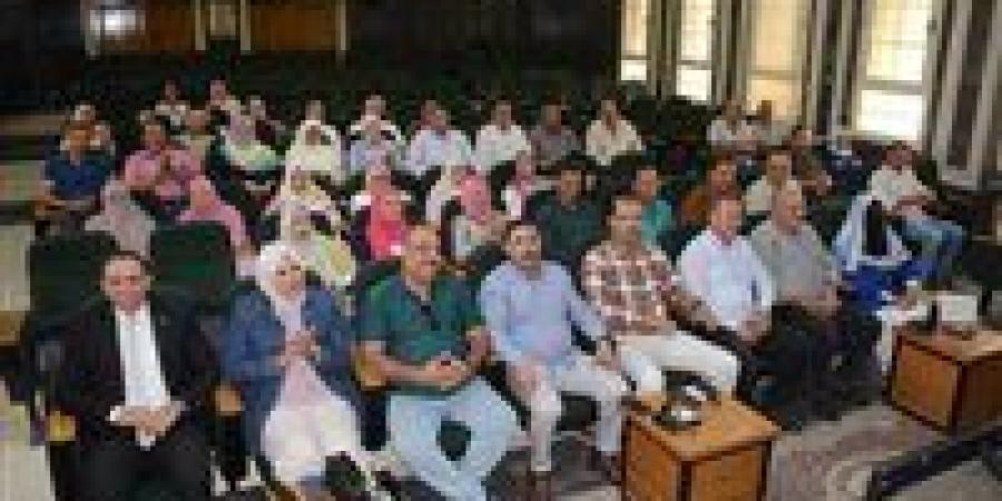 محافظ الغربية ورئيس هيئة الرقابة الإدارية يشهدان ندوة حول مكافحة الفساد - زاجل الإخباري