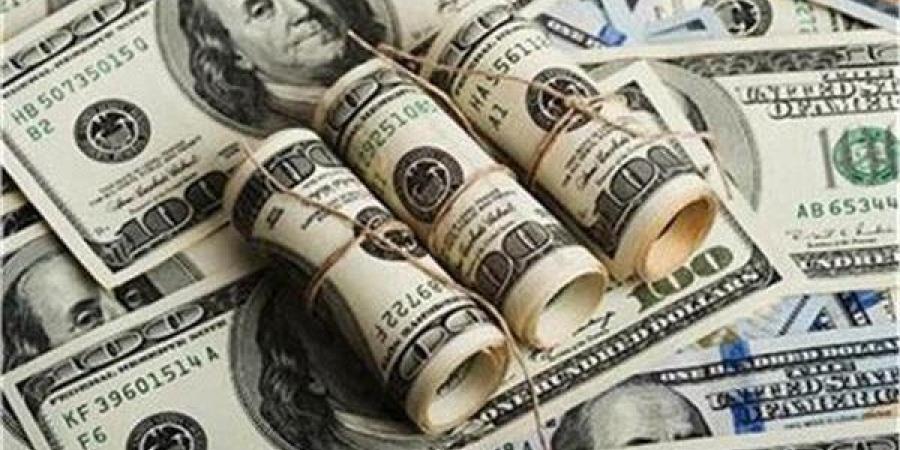 الدولار الأمريكي يستقر أمام الجنيه المصري مع تباين طفيف بين البنوك - زاجل الإخباري