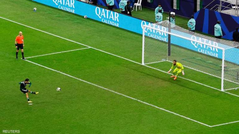 الإمارات تفوز علي الجزائر و تصعد إلى نصف نهائي كأس العرب