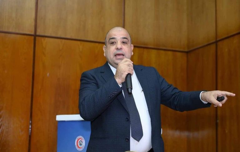 الطبيب المصري دكتور / هشام شومان …انتظرونا قريبا مع المؤتمر السنوي لرابطه اطباء الباطنة بالشرقية