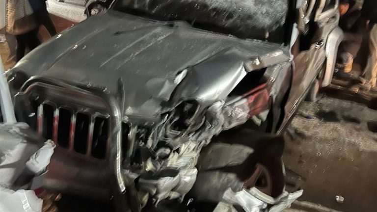 التقارير الطبية لمصابي حادث سيارة “علم إسرائيل كسور واشتباه في نزيف” في كرداسة.