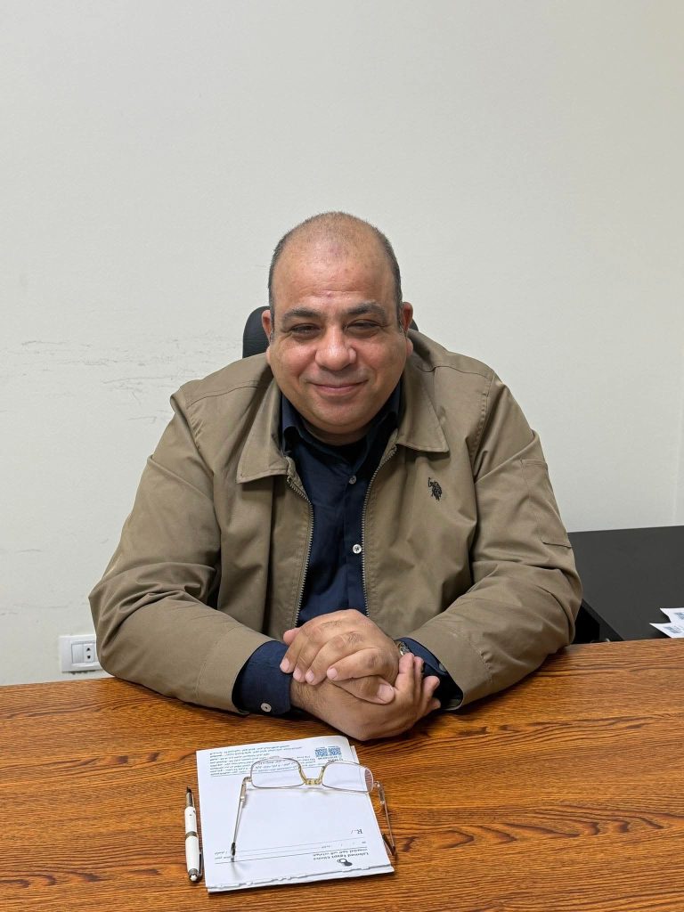 تهنئة قلبية من موقع وجريدة زاجل الإخباري للبروفسير دكتور/ هشام شومان