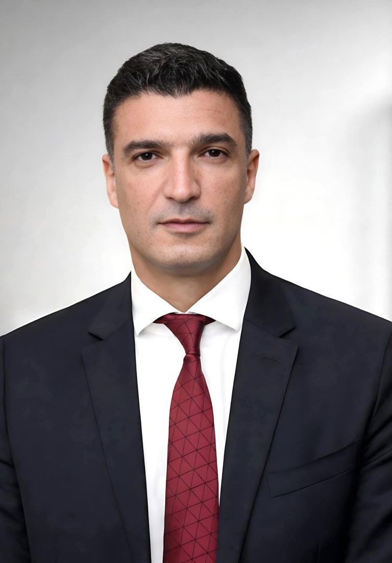 السيرة الذاتية للمهندس/ خالد هاشم وزير الصناعة