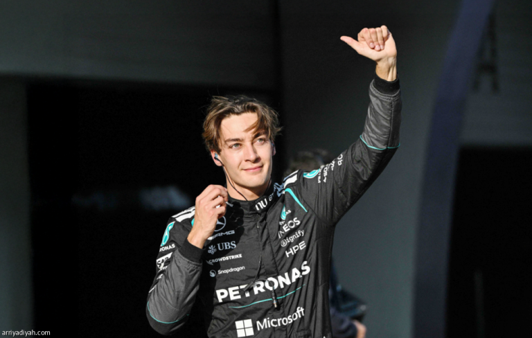 راسل المتصدر يفوز بسباق السرعة في جائزة الصين الكبرى لفورمولا 1