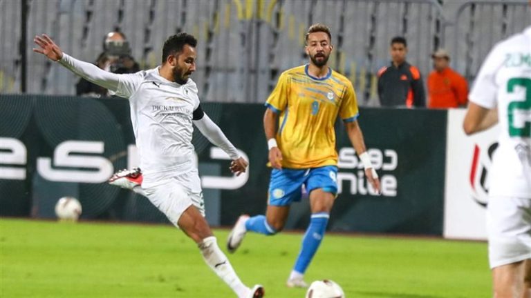 أحمد أيمن منصور يحصد جائزة أفضل لاعب بمباراة المصري والإسماعيلي