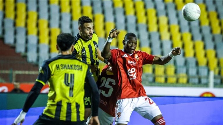 متساوىا مع الزمالك وبيراميدز  .الأهلي يفوز على المقاولون 3-1 في الدوري
