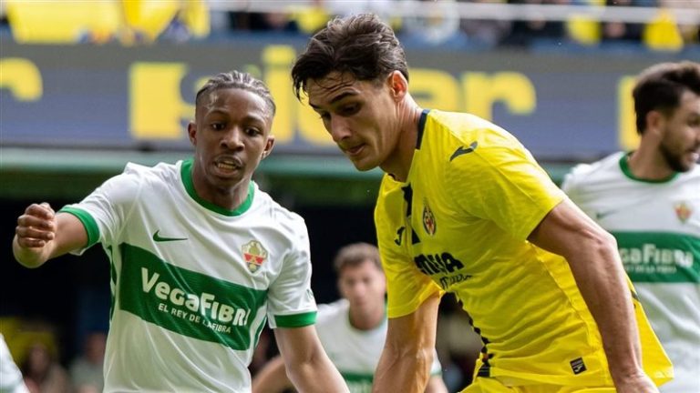 الدوري الإسباني، فياريال يفوز على إلتشي 2-1 متساويا في النقاط مع أتليتكو