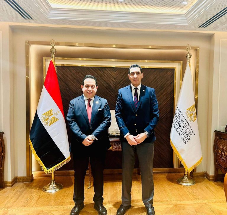 لقاء النائب / محمد الجندي معالي وزير الشباب و الرياضة ومناقشة احتياجات مراكز شباب فاقوس