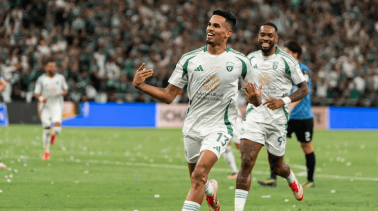 جائزة ضخمة قدرها 12 مليون دولار .. ضمن 5 مكاسب للأهلي السعودي بعد الفوز بـ”النخبة”
