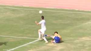 إيقاف طاقم تحكيم مصري بعد “أغرب واقعة فار” في كرة القدم