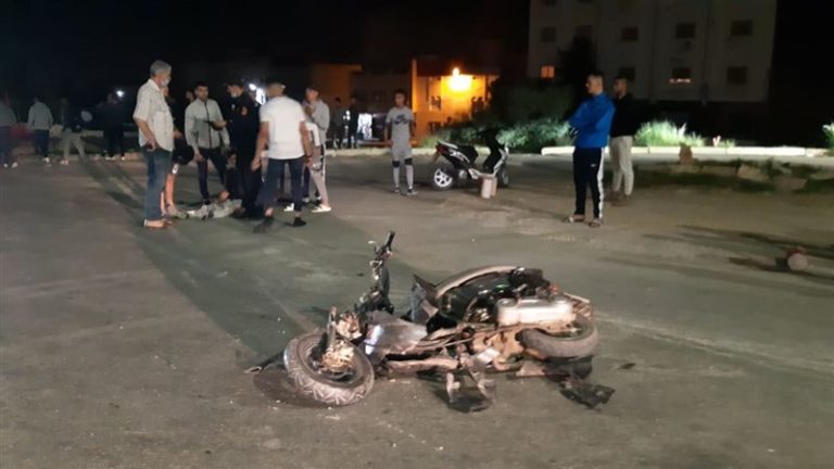 مصرع 3 شباب في تصادم عدد من الدراجات النارية  . في سباق الموت بالدقهلية