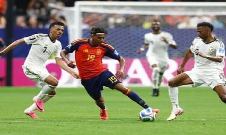 فيفا: مباراة السعودية وإسبانيا سجلت رقما قياسيا للمشاهدة بالشرق الأوسط 