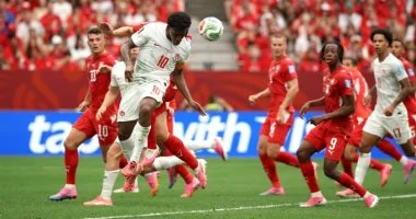 سويسرا تهزم كندا 2 – 1 وتتأهلان إلى دور الـ 32 بكأس العالم