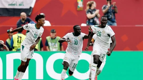 منتخب السنغال يكتسح العراق بخماسية ويحيي آماله في التأهل لدور الـ 32