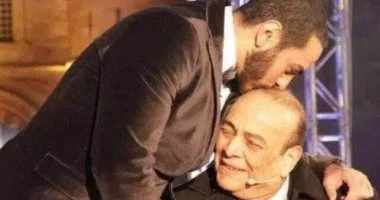 وفاة والد الفنان تامر حسنى بعد تعرضه لأزمة صحية