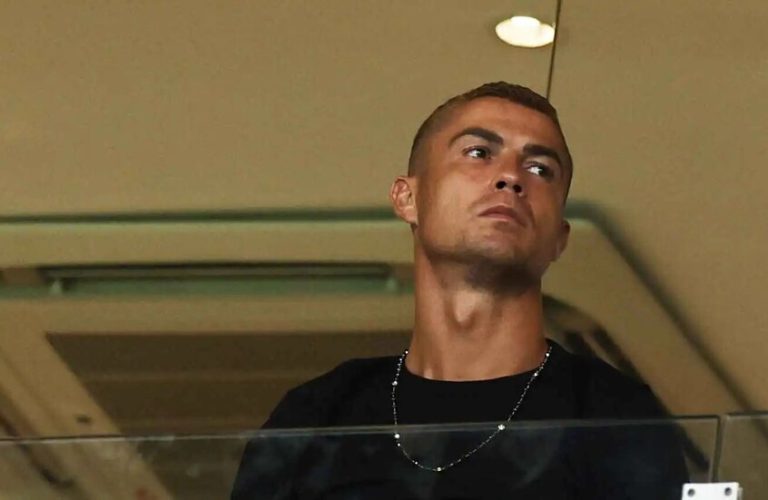 “قد يكون هذا عامي الأخير”.. كريستيانو رونالدو يفاجئ الجميع بموعد اعتزاله