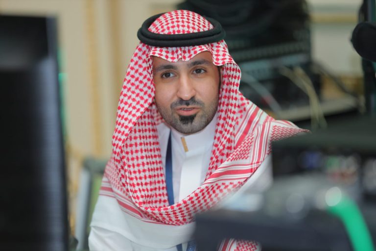الشبل يحصل على الزمالة في الإعلام الرقمي