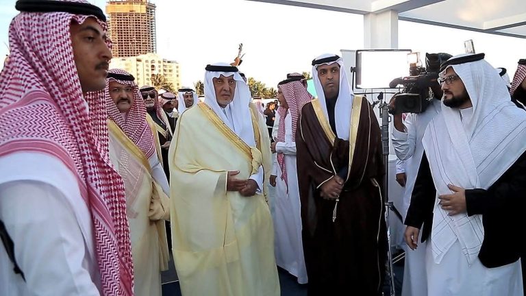 تمديد خدمة الأمير خالد الفيصل مستشارًا لخادم الحرمين وأميرًا لمنطقة مكة المكرمة لمدة 4 سنوات