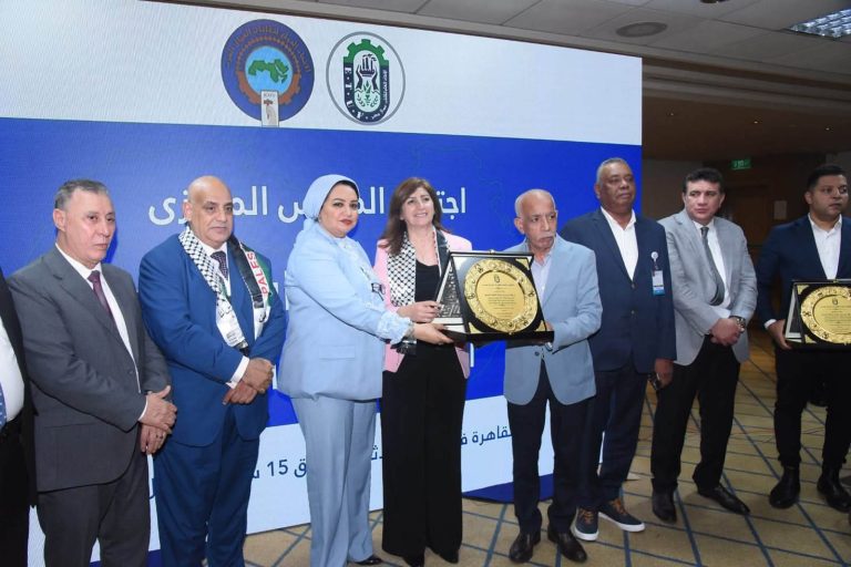 النائبة سولاف درويش تشارك في مؤتمر العمل العربي بالقاهرة وتؤكد أهمية مواكبة تحولات سوق العمل