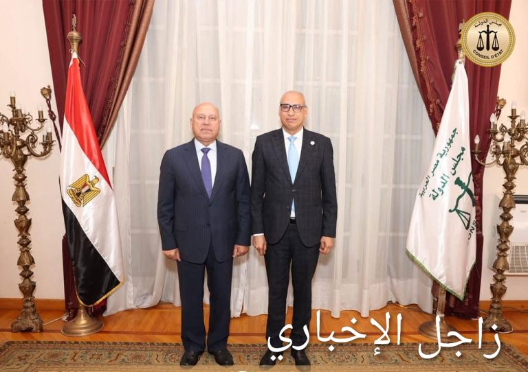 وزير النقل يُهنئ رئيس مجلس الدولة بمناسبة توليه منصبه وقرب العام القضائي الجديد