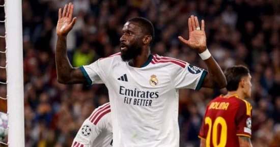 ليلة الانقلابات الأوروبية.. ريال مدريد ينجو من فخ روما بريمونتادا قاتلة