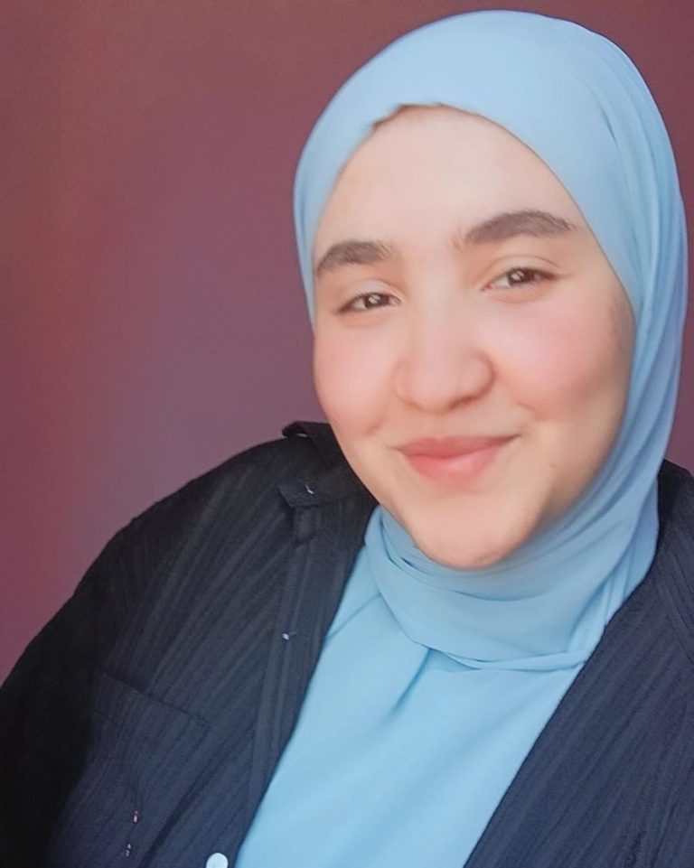 حين يتحول الدفاع عن المرأة إلى خصومة مع الدين