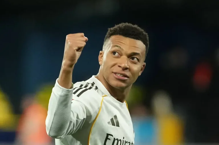 ريال مدريد يحسم موقفه حول مشاركة كيليان مبابي أمام فياريال